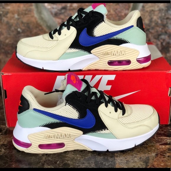 Nike Women's Air Max Excee Casual Sneakers - Picture 13 of 13